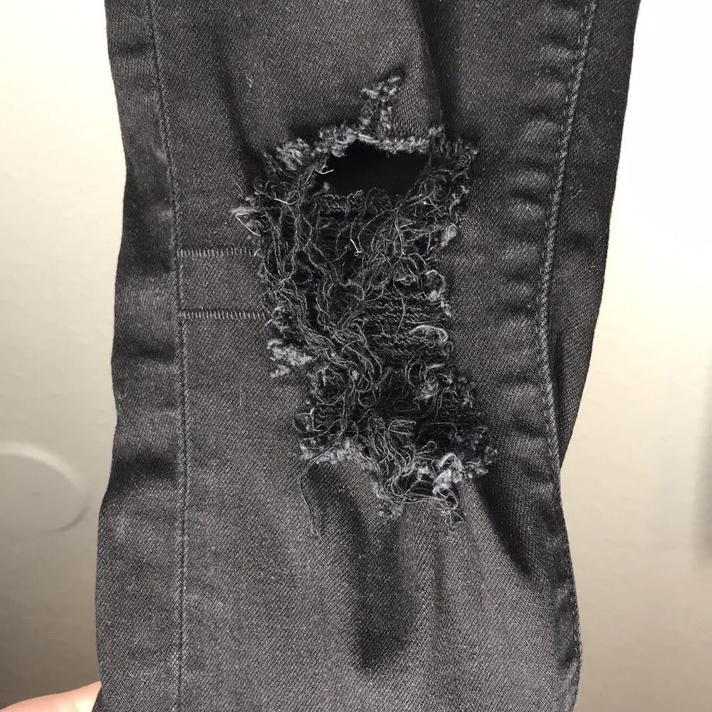 Articles of Society Skinny Jeans Distressed Black - Picture 3 of 12